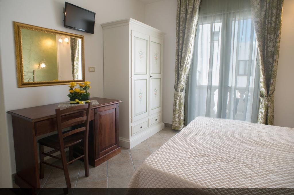 B&B Corte Dell' Immacolata Taviano  Buitenkant foto