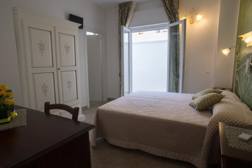 B&B Corte Dell' Immacolata Taviano  Buitenkant foto