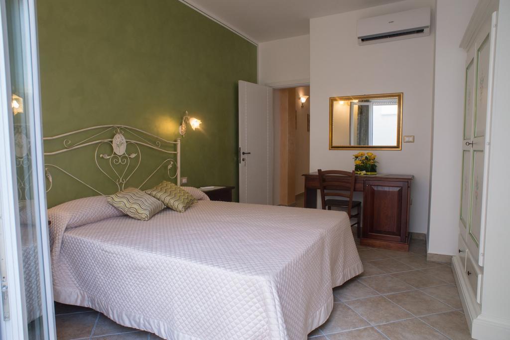 B&B Corte Dell' Immacolata Taviano  Buitenkant foto