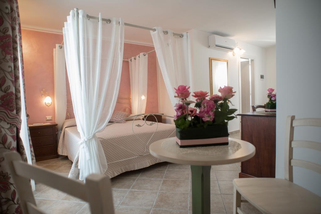 B&B Corte Dell' Immacolata Taviano  Buitenkant foto